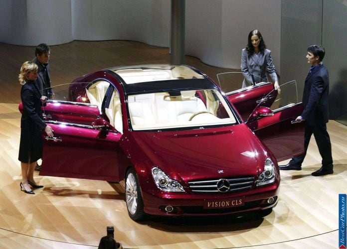 2003 Mercedes-Benz Vision CLS Concept - фотография 21 из 21