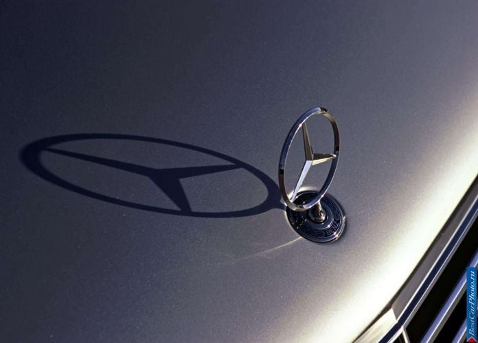 2004 Mercedes-Benz C220 CDi Avantgarde - фотография 32 из 58 2004 Mercedes-Benz C220 CDi Avantgarde - фотография 32 из 58
