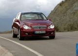 mercedes-benz_2004_c320_sport_coupe_015.jpg