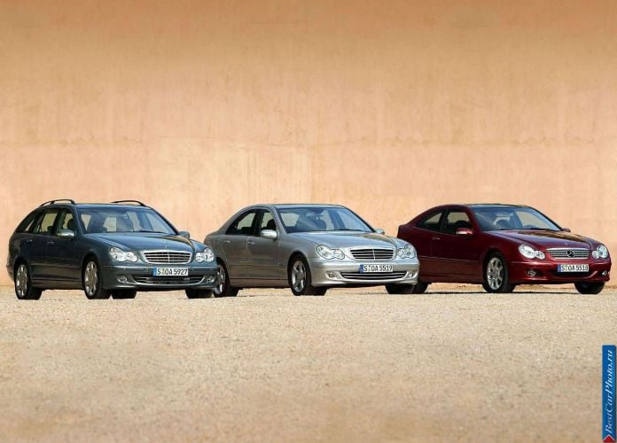 2004 Mercedes-Benz  C-class - фотография 3 из 7