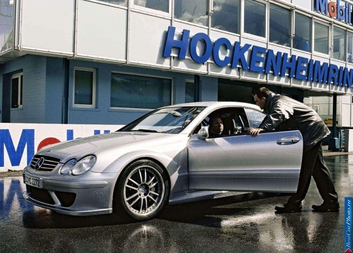 2004 Mercedes-Benz CLK DTM AMG - фотография 5 из 17