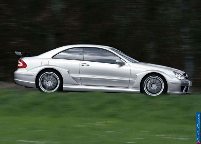 2004 Mercedes-Benz CLK DTM AMG - фотография 8 из 17