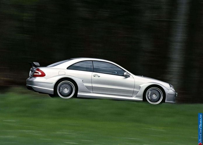 2004 Mercedes-Benz CLK DTM AMG - фотография 9 из 17