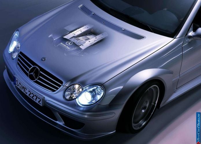 2004 Mercedes-Benz CLK DTM AMG - фотография 15 из 17 2004 Mercedes-Benz CLK DTM AMG - фотография 15 из 17