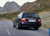 mercedes-benz_2004_e350_estate_011.jpg