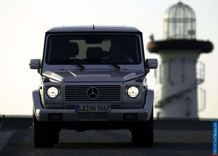 2004 Mercedes-Benz G55 AMG Kompressor - фотография 14 из 37