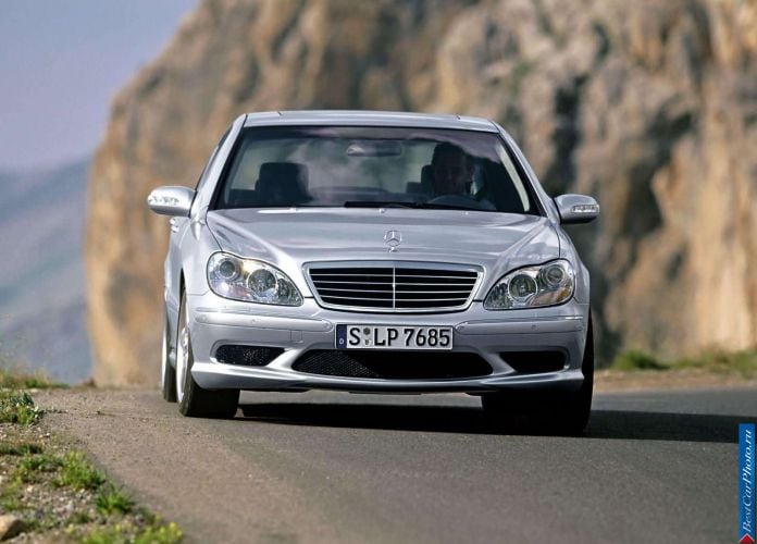 2004 Mercedes-Benz S65 AMG - фотография 3 из 10 2004 Mercedes-Benz S65 AMG - фотография 3 из 10