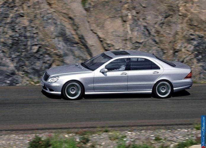 2004 Mercedes-Benz S65 AMG - фотография 4 из 10