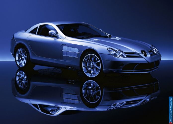 2004 Mercedes-Benz SLR McLaren - фотография 3 из 243