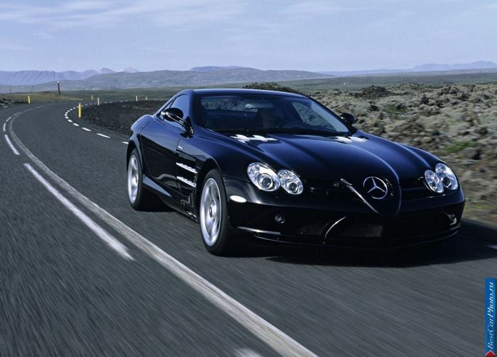 2004 Mercedes-Benz SLR McLaren - фотография 9 из 243