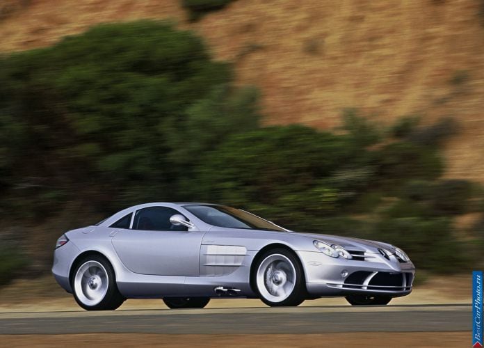 2004 Mercedes-Benz SLR McLaren - фотография 11 из 243