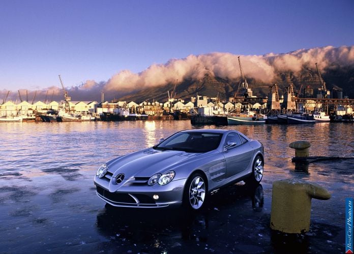 2004 Mercedes-Benz SLR McLaren - фотография 14 из 243 2004 Mercedes-Benz SLR McLaren - фотография 14 из 243