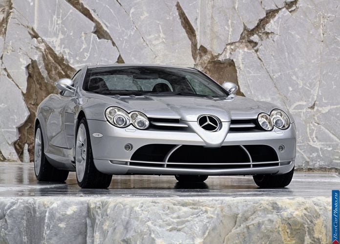 2004 Mercedes-Benz SLR McLaren - фотография 21 из 243 2004 Mercedes-Benz SLR McLaren - фотография 21 из 243