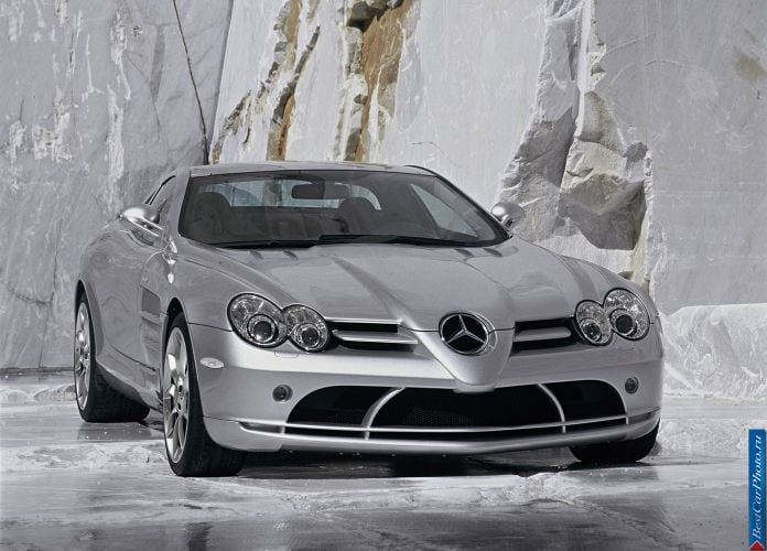 2004 Mercedes-Benz SLR McLaren - фотография 22 из 243 2004 Mercedes-Benz SLR McLaren - фотография 22 из 243