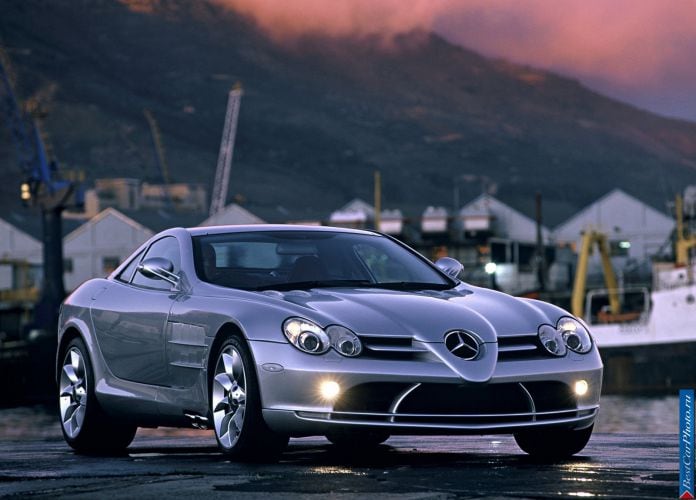 2004 Mercedes-Benz SLR McLaren - фотография 23 из 243