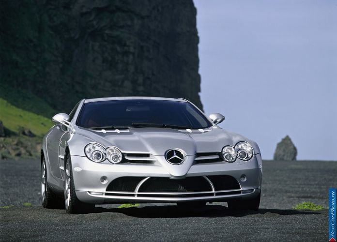 2004 Mercedes-Benz SLR McLaren - фотография 32 из 243