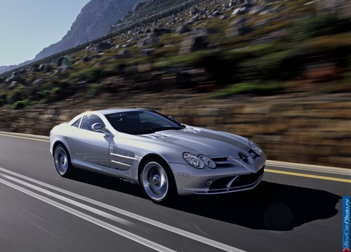 2004 Mercedes-Benz SLR McLaren - фотография 34 из 243 2004 Mercedes-Benz SLR McLaren - фотография 34 из 243