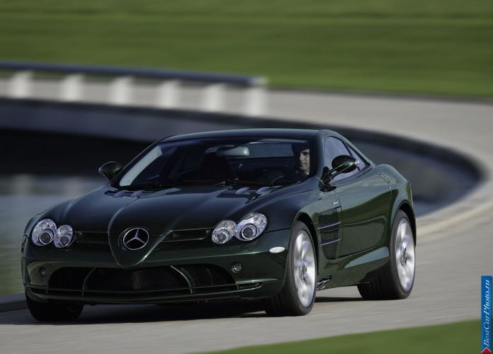 2004 Mercedes-Benz SLR McLaren - фотография 46 из 243 2004 Mercedes-Benz SLR McLaren - фотография 46 из 243