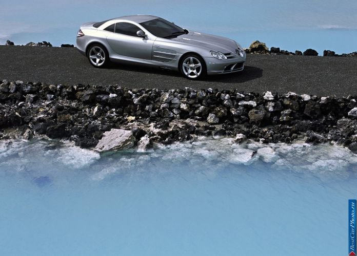 2004 Mercedes-Benz SLR McLaren - фотография 50 из 243 2004 Mercedes-Benz SLR McLaren - фотография 50 из 243