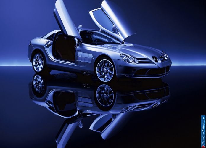 2004 Mercedes-Benz SLR McLaren - фотография 51 из 243 2004 Mercedes-Benz SLR McLaren - фотография 51 из 243