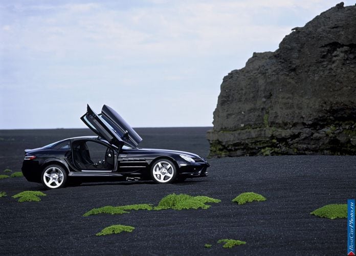 2004 Mercedes-Benz SLR McLaren - фотография 52 из 243 2004 Mercedes-Benz SLR McLaren - фотография 52 из 243