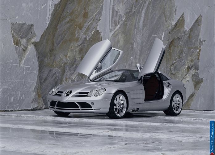 2004 Mercedes-Benz SLR McLaren - фотография 57 из 243 2004 Mercedes-Benz SLR McLaren - фотография 57 из 243