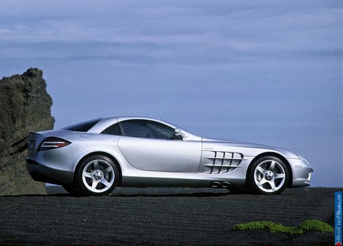 2004 Mercedes-Benz SLR McLaren - фотография 83 из 243