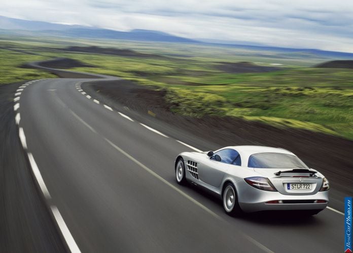 2004 Mercedes-Benz SLR McLaren - фотография 97 из 243 2004 Mercedes-Benz SLR McLaren - фотография 97 из 243