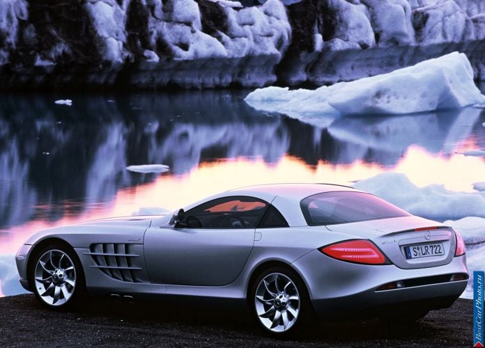 2004 Mercedes-Benz SLR McLaren - фотография 104 из 243 2004 Mercedes-Benz SLR McLaren - фотография 104 из 243