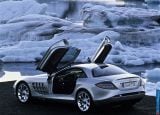 mercedes-benz_2004_slr_mclaren_111.jpg