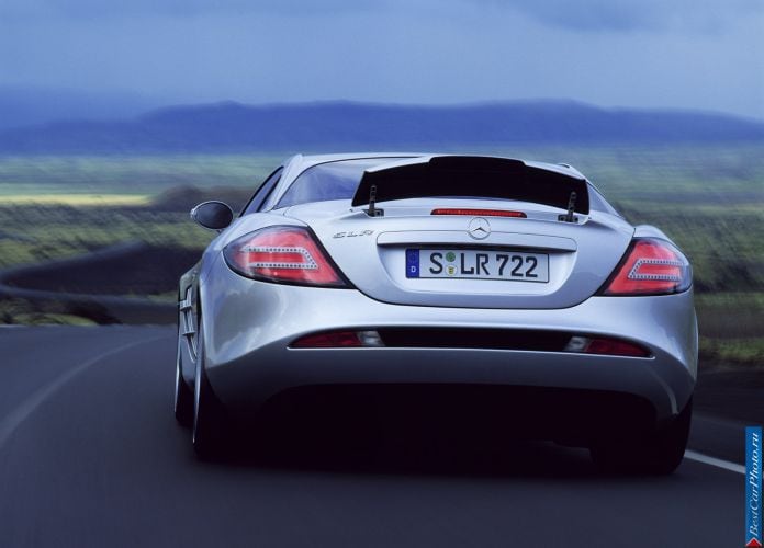 2004 Mercedes-Benz SLR McLaren - фотография 112 из 243 2004 Mercedes-Benz SLR McLaren - фотография 112 из 243