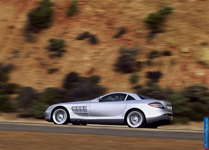 2004 Mercedes-Benz SLR McLaren - фотография 113 из 243 2004 Mercedes-Benz SLR McLaren - фотография 113 из 243