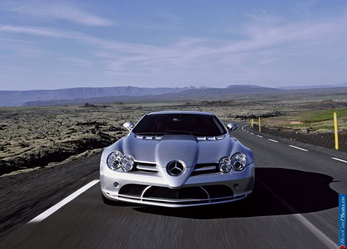 2004 Mercedes-Benz SLR McLaren - фотография 120 из 243 2004 Mercedes-Benz SLR McLaren - фотография 120 из 243