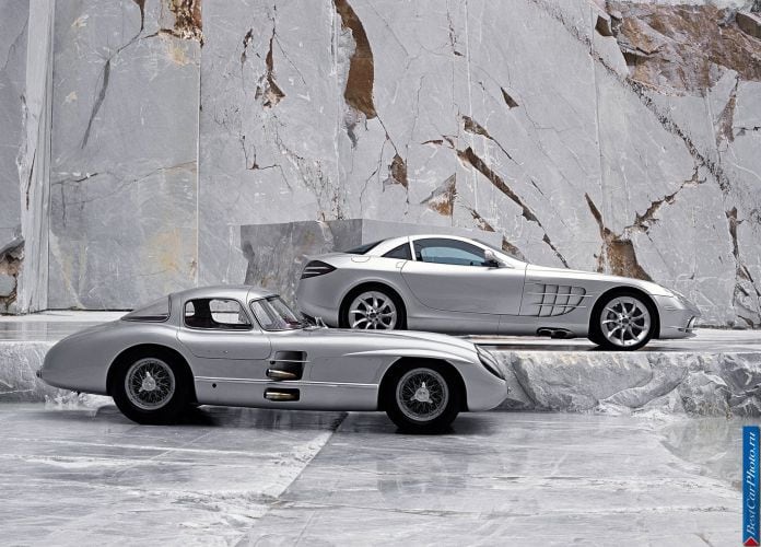 2004 Mercedes-Benz SLR McLaren - фотография 137 из 243 2004 Mercedes-Benz SLR McLaren - фотография 137 из 243