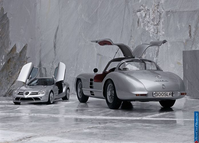 2004 Mercedes-Benz SLR McLaren - фотография 139 из 243