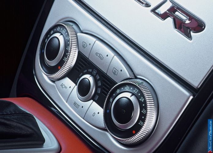 2004 Mercedes-Benz SLR McLaren - фотография 156 из 243