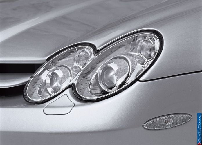 2004 Mercedes-Benz SLR McLaren - фотография 180 из 243