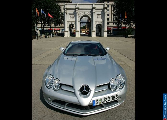 2004 Mercedes-Benz SLR McLaren - фотография 205 из 243 2004 Mercedes-Benz SLR McLaren - фотография 205 из 243