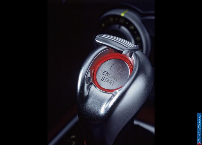2004 Mercedes-Benz SLR McLaren - фотография 211 из 243