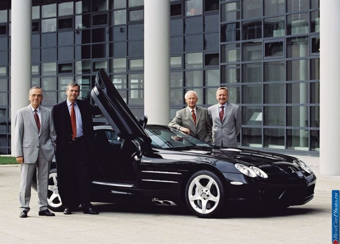 2004 Mercedes-Benz SLR McLaren - фотография 212 из 243