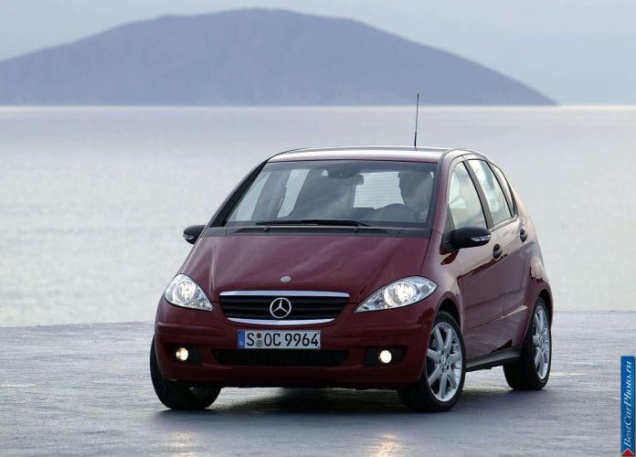 2005 Mercedes-Benz A170 Classic 5door - фотография 1 из 19