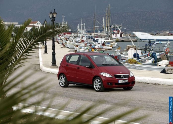 2005 Mercedes-Benz A170 Classic 5door - фотография 4 из 19