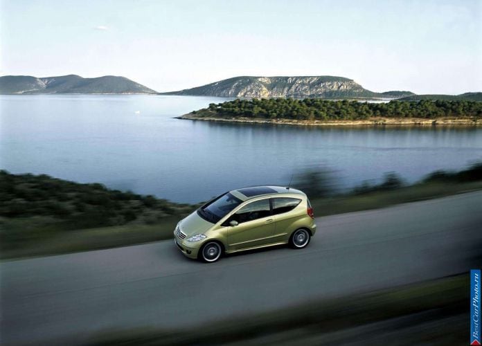 2005 Mercedes-Benz A200 Avantgarde 3door - фотография 29 из 101 2005 Mercedes-Benz A200 Avantgarde 3door - фотография 29 из 101