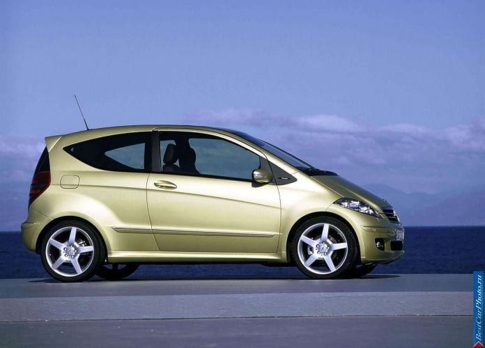2005 Mercedes-Benz A200 Avantgarde 3door - фотография 31 из 101
