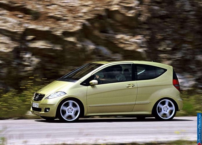 2005 Mercedes-Benz A200 Avantgarde 3door - фотография 34 из 101