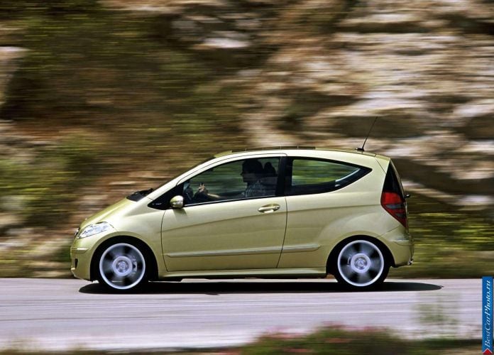 2005 Mercedes-Benz A200 Avantgarde 3door - фотография 45 из 101