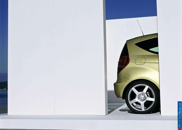 2005 Mercedes-Benz A200 Avantgarde 3door - фотография 65 из 101