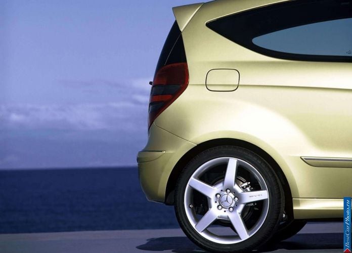 2005 Mercedes-Benz A200 Avantgarde 3door - фотография 82 из 101