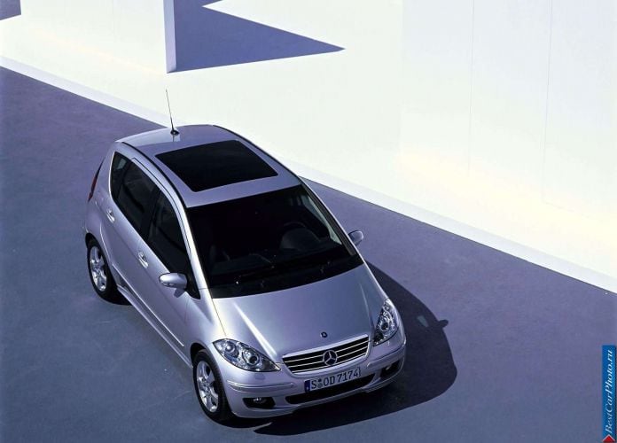 2005 Mercedes-Benz A200 CDi Avantgarde 5door - фотография 20 из 75 2005 Mercedes-Benz A200 CDi Avantgarde 5door - фотография 20 из 75