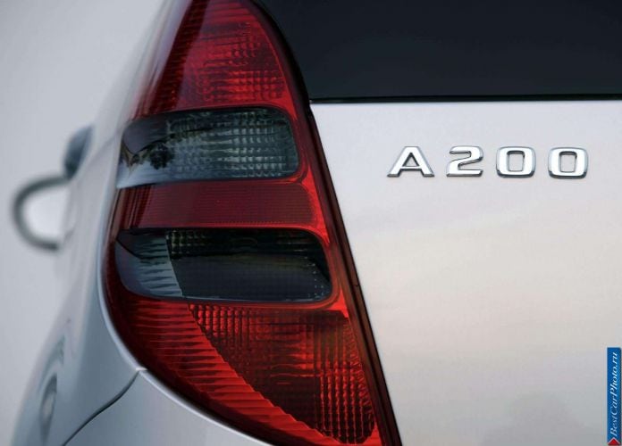 2005 Mercedes-Benz A200 CDi Avantgarde 5door - фотография 64 из 75